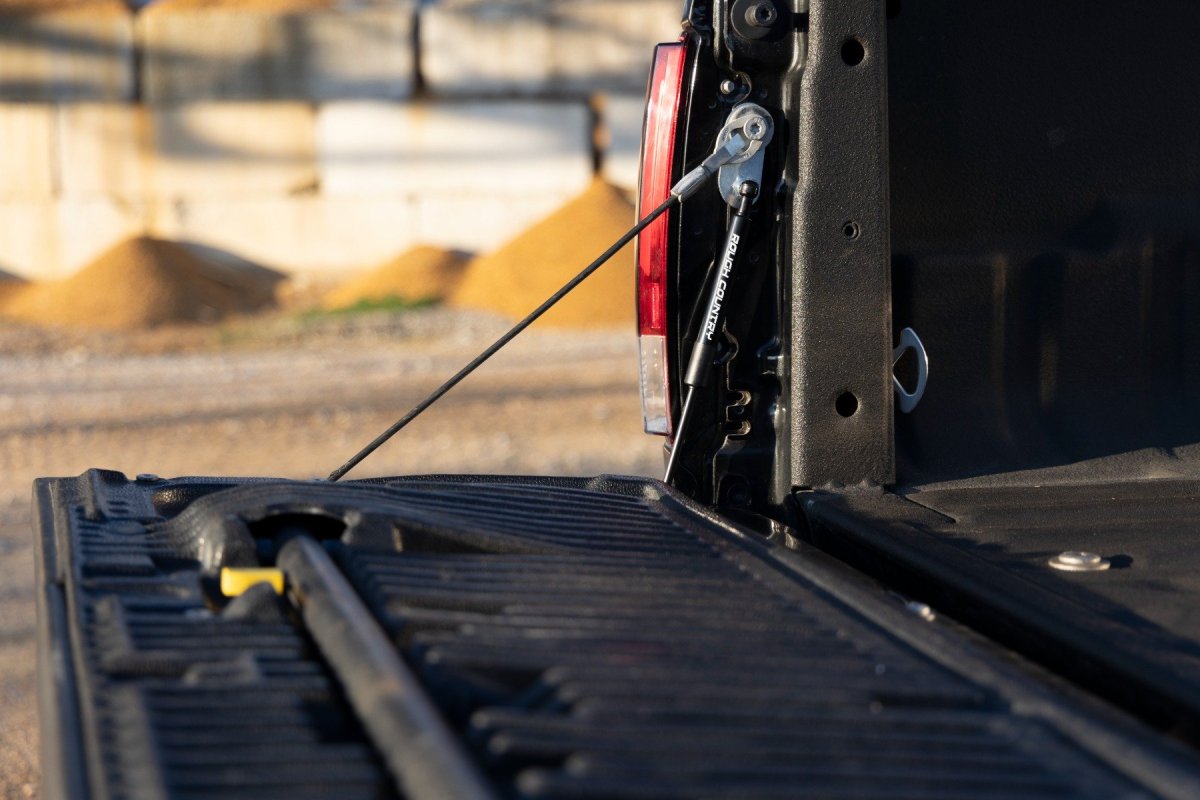 Ford F-250 Super Duty Tailgate Assist - Driver Side - Rough Country - '99-'16